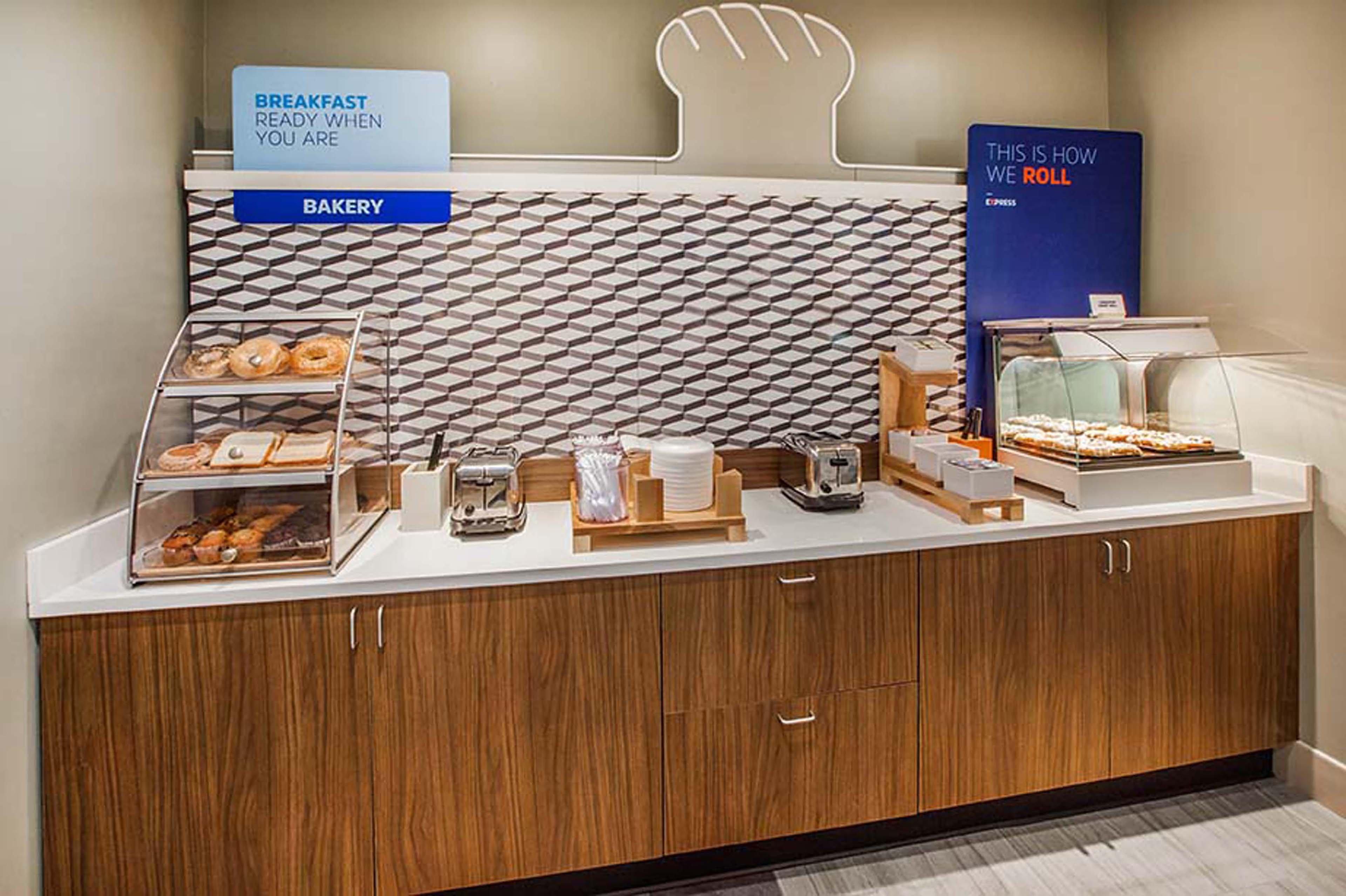 Holiday Inn Express Hotel & Suites Burleson - Fort Worth, An Ihg Hotel Exteriör bild